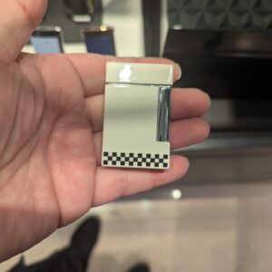 Briquet S.T. Dupont Ligne 8 Blanc Carrés Noirs